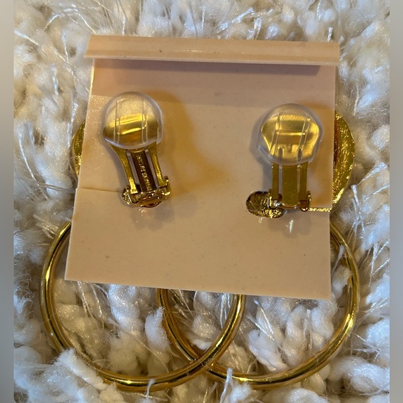 Kenneth Jay Lane Couture Collection Lions Head Door Knocker Clip On Earrings - Picture 9 of 12